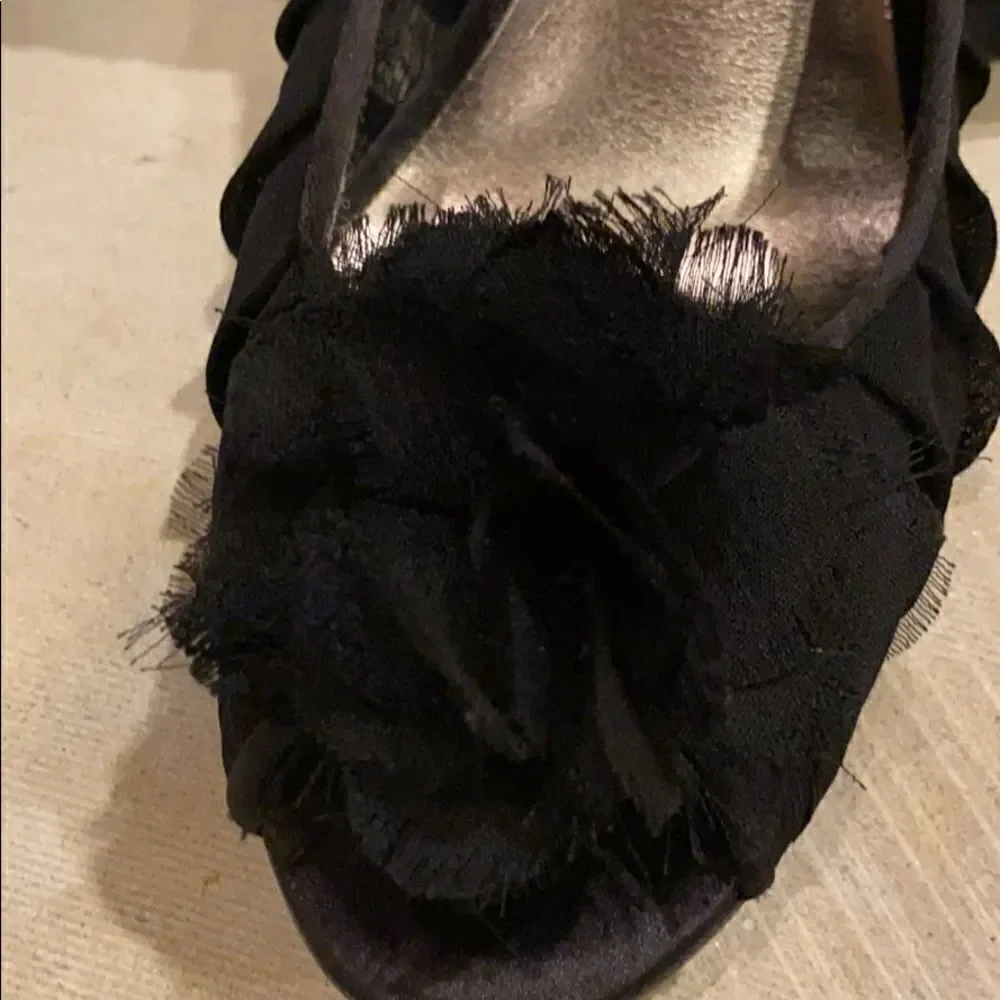Alfani 3 inch heels black flower dress shoes accent elegant any occasion